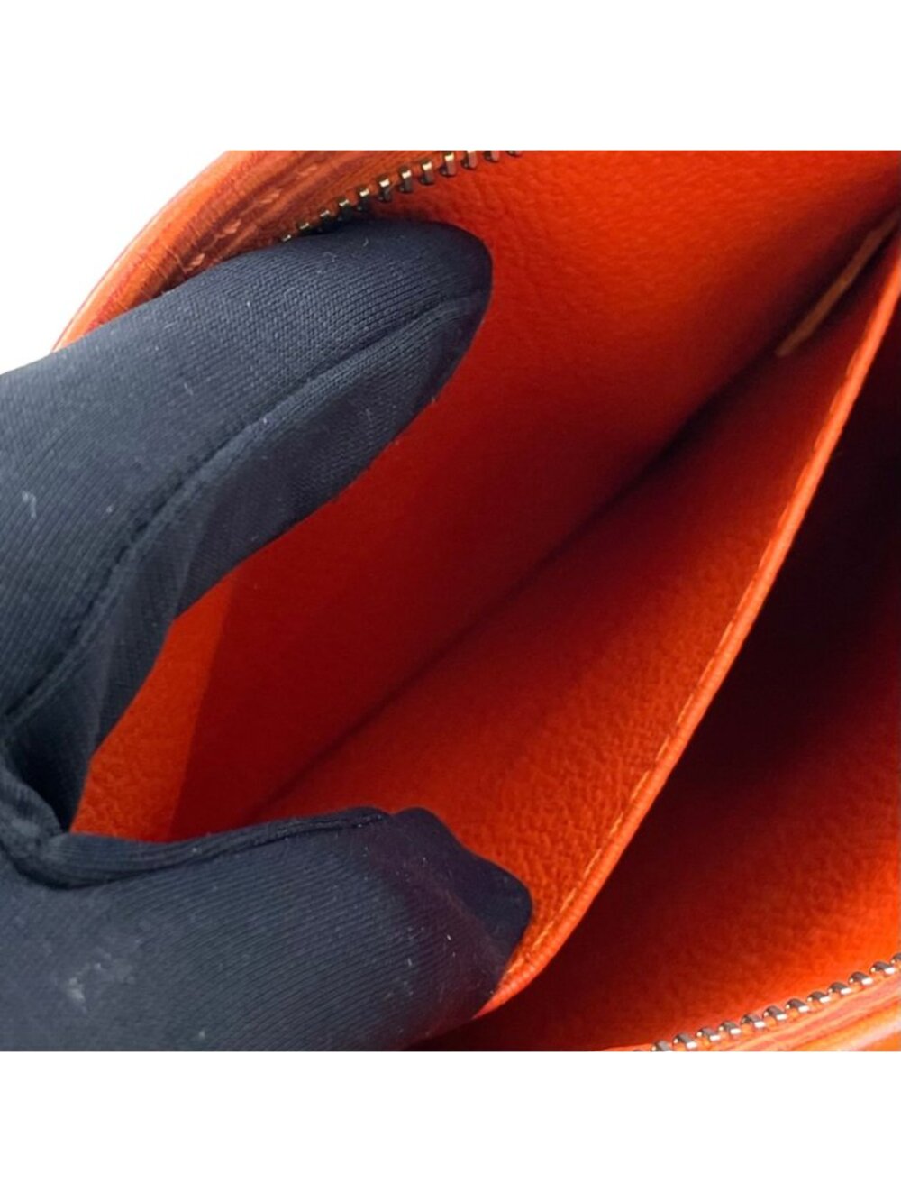 Louis Vuitton Poche Toilette Epi Leather Orange Pouch Silver - Picture 5 of 15